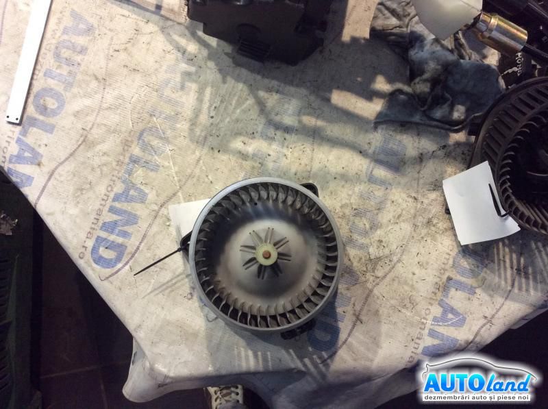 Aeroterma (Ventilator Habitaclu Incalzire) TOYOTA RAV 4 II (XA2,CLA2_,ZCA2_) 2000-2006 Cod 1163406991
