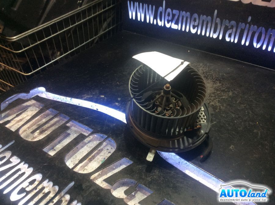 Aeroterma (Ventilator Habitaclu Incalzire) VOLKSWAGEN PASSAT (3C2) 2005-2025 Cod 3C1820015G
