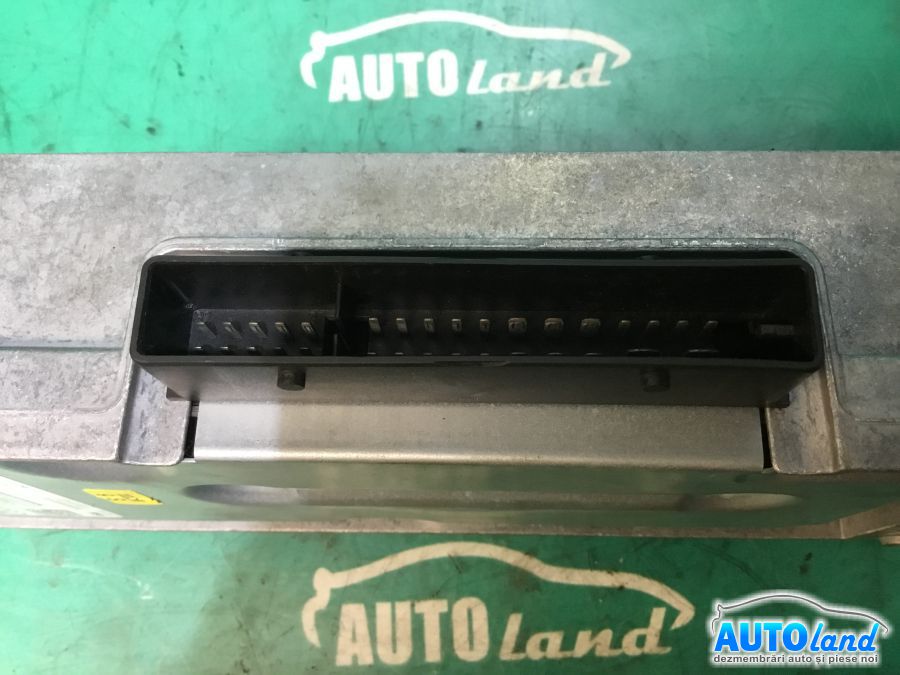 Amplificator Audio AUDI A4 (8K2) 2007-2025 Cod 8T0035223J