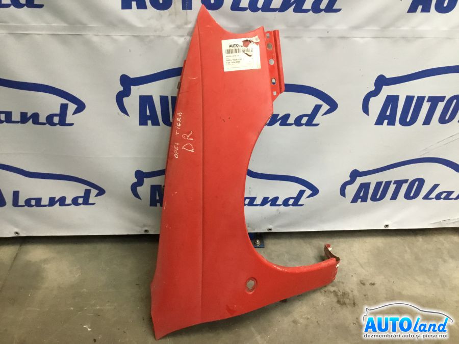 Aripa fata Dreapta OPEL TIGRA (95_) 1994-2000