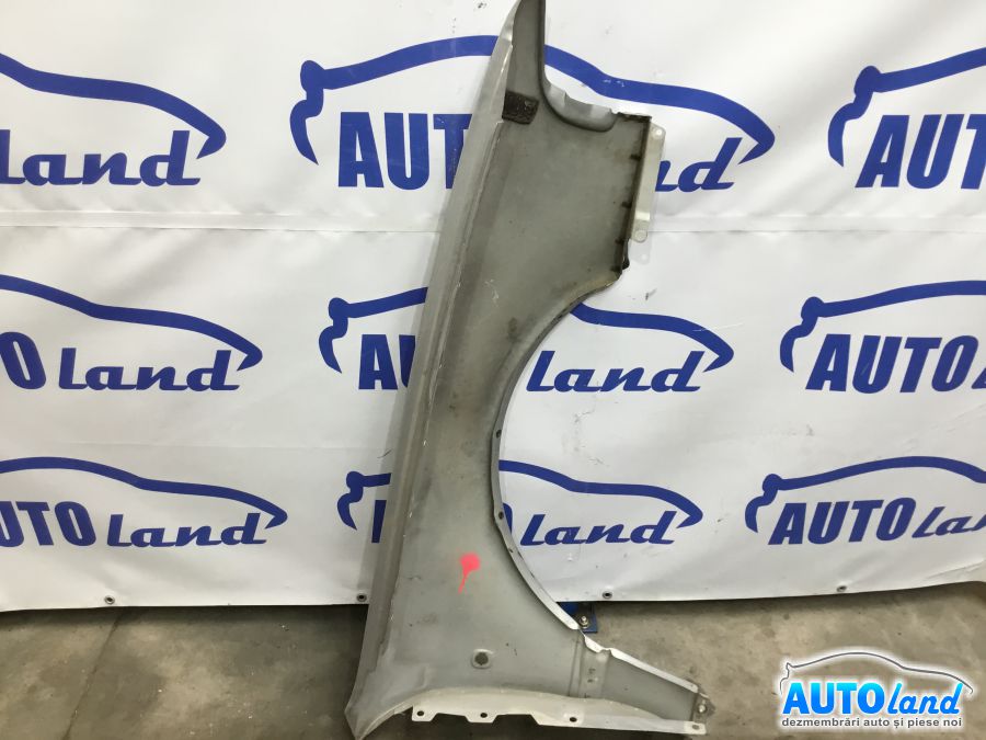 Aripa fata Stanga AUDI A8 (4D2,4D8) 1994-2002 Cod 4D0821111A