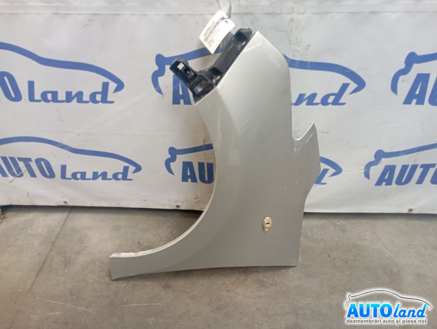 Aripa Fata Stanga CITROEN C3 Picasso 2009-2025 Cod 9681809380