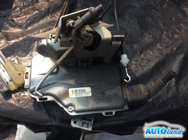 Broasca (Mecanism Inchidere) AUDI A4 (8EC) 2004-2008 Cod 8E0839015C