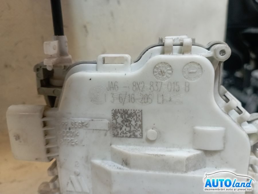 Broasca (mecanism Inchidere) AUDI A4 (B9 8W) 2015-2018 Cod 8X2837015B