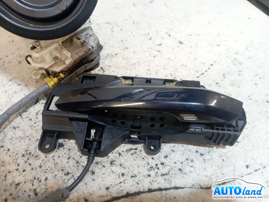 Broasca (mecanism Inchidere) AUDI A4 (B9 8W) 2015-2018 Cod 8X2837015B