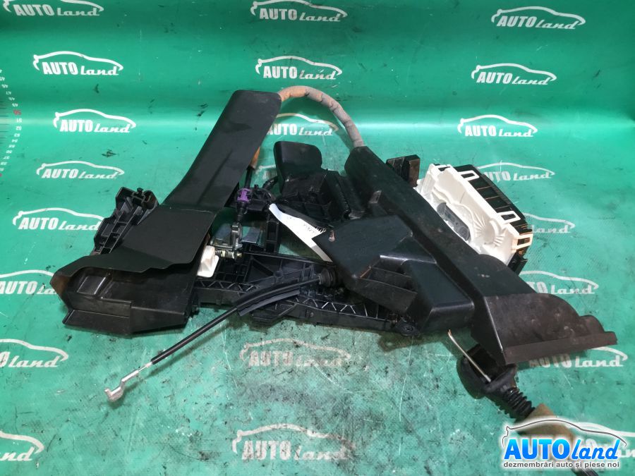 Broasca (mecanism Inchidere) MERCEDES-BENZ C CLASS (W204) 2007-2025 Cod A2047200635