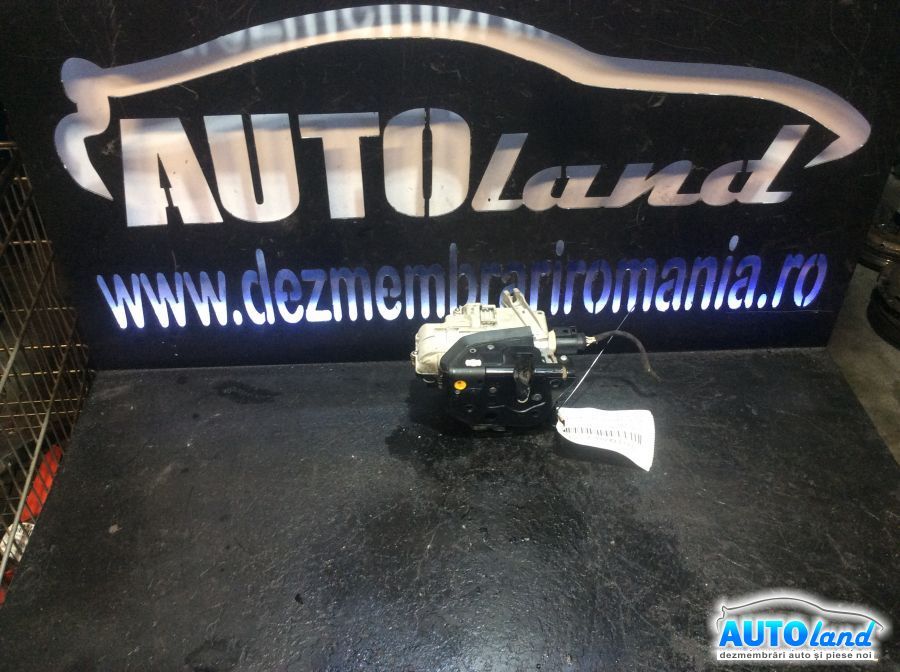 Broasca (mecanism Inchidere) VOLKSWAGEN PASSAT (3C2) 2005-2025 Cod 3C0837015A