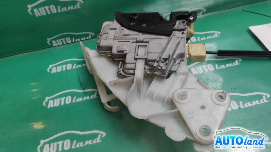 Broasca (mecanism Inchidere) VOLKSWAGEN PASSAT Variant (3C5) 2005-2025 Cod 3C4839016A