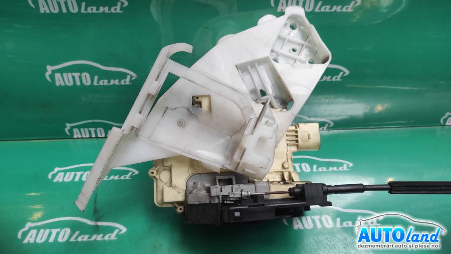 Broasca (mecanism Inchidere) VOLKSWAGEN PASSAT Variant (3C5) 2005-2025 Cod 3C4839016A