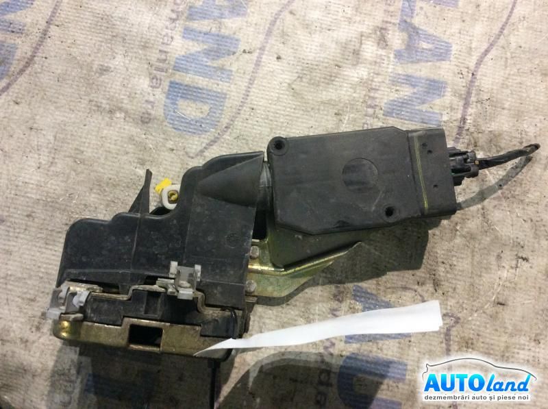 Broasca (Mecanism Inchidere) VOLVO V40 combi (VW) 1995-2004