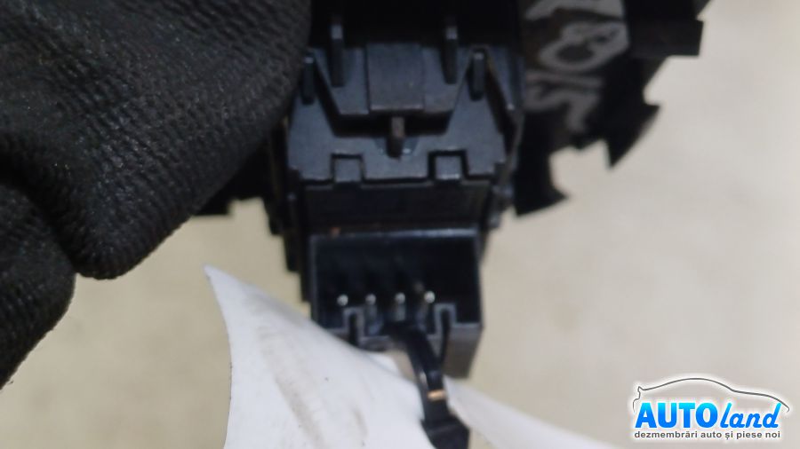 Butoane Geam SKODA OCTAVIA (5E3) 2012-2025 Cod 5E0959855A