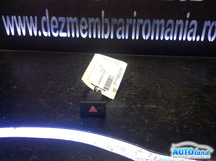 Buton Avarii VOLKSWAGEN TOUAREG (7LA,7L6,7L7) 2002-2025 Cod 7L6953235