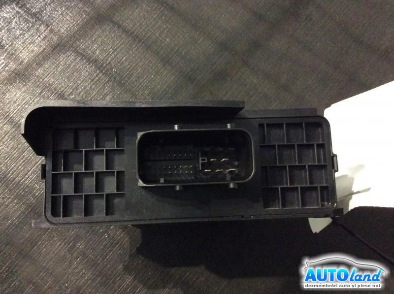 Calculator Confort AUDI A6 (4F2,C6) 2004-2011 Cod 4F0907280