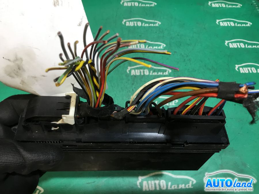 Calculator Confort BMW 5 (E60) 2003-2025 Cod 61359168833