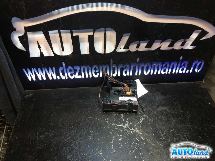 Calculator Confort VOLKSWAGEN GOLF V (1K1) 2003-2026 Cod 1K0959433BT