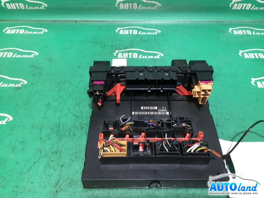 Calculator Confort VOLKSWAGEN GOLF V (1K1) 2003-2026 Cod 3C0937049AE