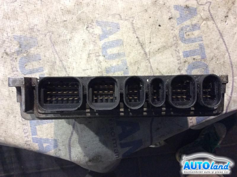 Calculator Cutie Viteza RENAULT CLIO I (B/C57_,5/357_) 1990-1998 Cod 7700850840