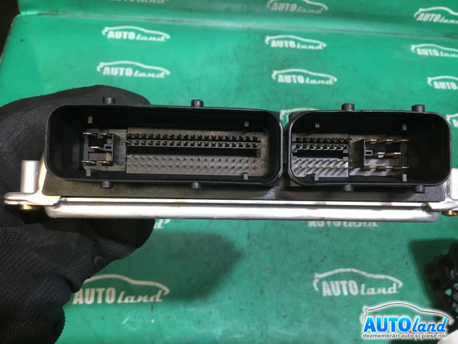 Calculator ECU Motor AUDI A4 (8E2,B6) 2000-2004 Cod 8E0909557A