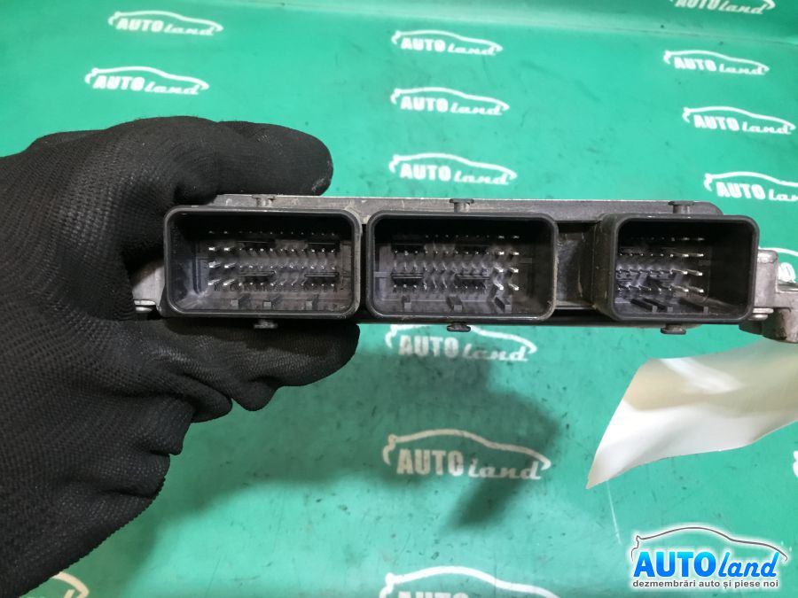 Calculator ECU Motor DACIA DUSTER 2010-2025 Cod 237102280R