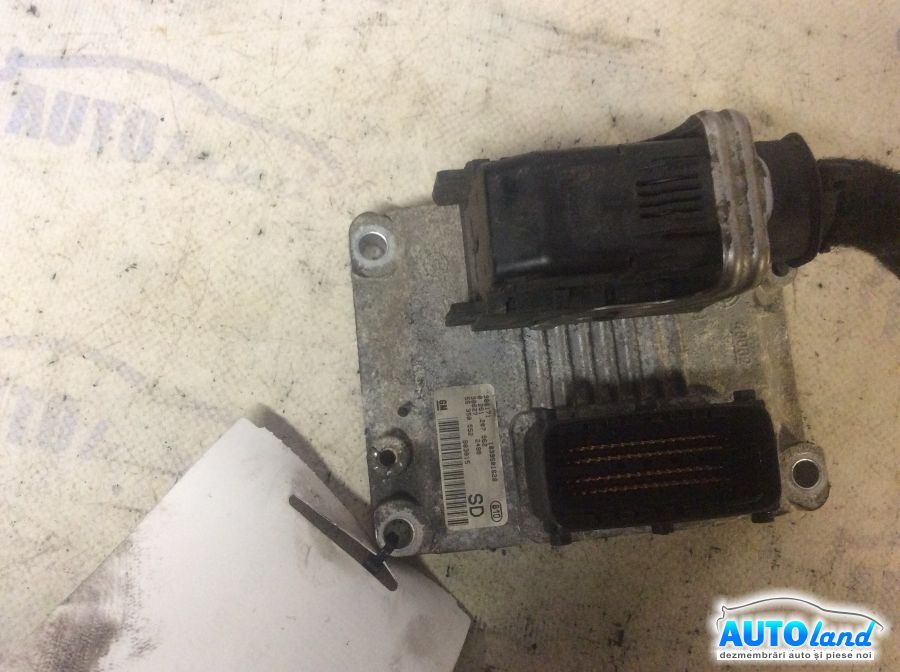 Calculator ECU Motor OPEL CORSA C (F08,F68) 2000-2025 Cod 55350552