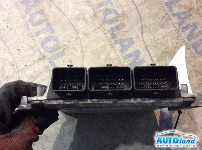 Calculator ECU Motor RENAULT LAGUNA II (BG0/1_) 2001-2025 Cod 8200085386