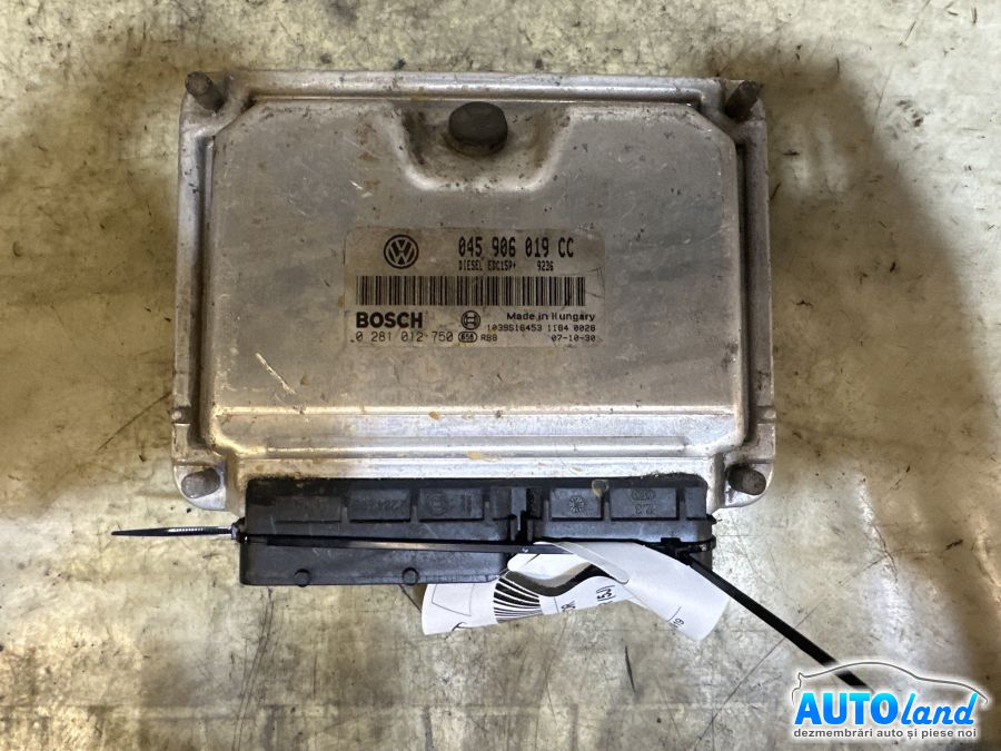 Calculator Ecu Motor SKODA ROOMSTER (5J) 2006-2025 Cod 045906019CC