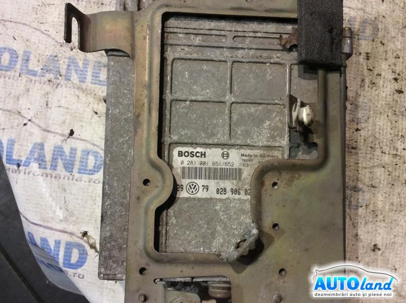 Calculator ECU Motor VOLKSWAGEN GOLF III (1H1) 1991-1997 Cod 0281001651
