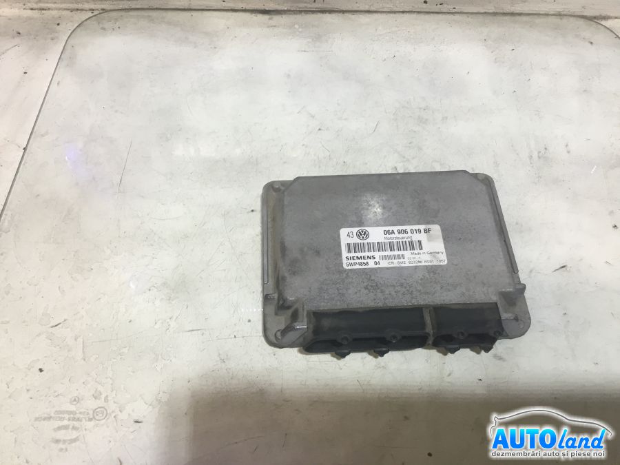 Calculator ECU Motor VOLKSWAGEN GOLF IV (1J1) 1997-2005 Cod 06A906019BF