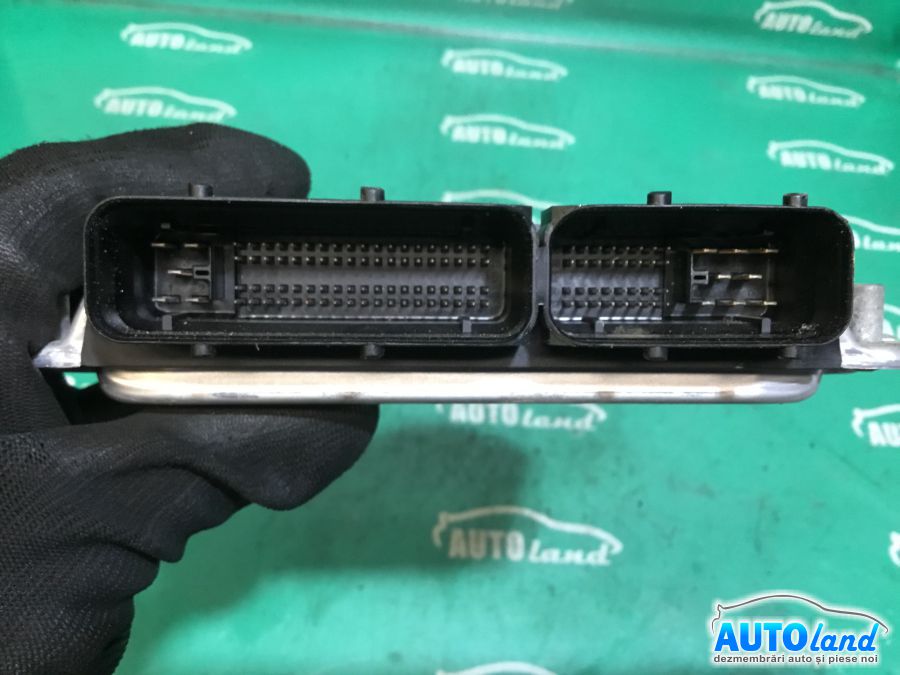 Calculator ECU Motor VOLKSWAGEN PASSAT (3B3) 2000-2005 Cod 038906019EP
