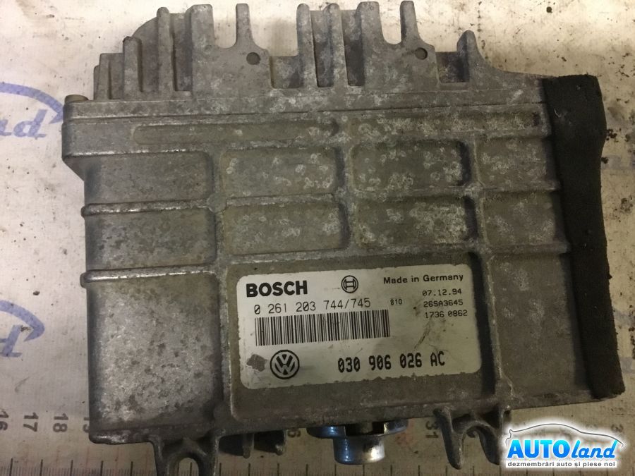 Calculator ECU Motor VOLKSWAGEN POLO (6N1) 1994-1999 Cod 030906026AC