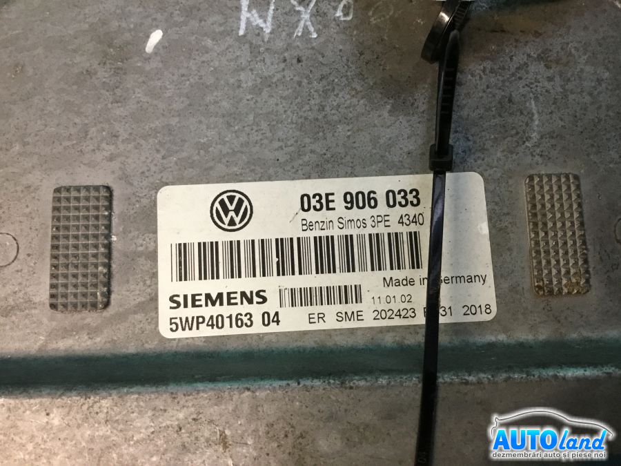 Calculator ECU Motor VOLKSWAGEN POLO (9N_) 2001-2025 Cod 03E906033