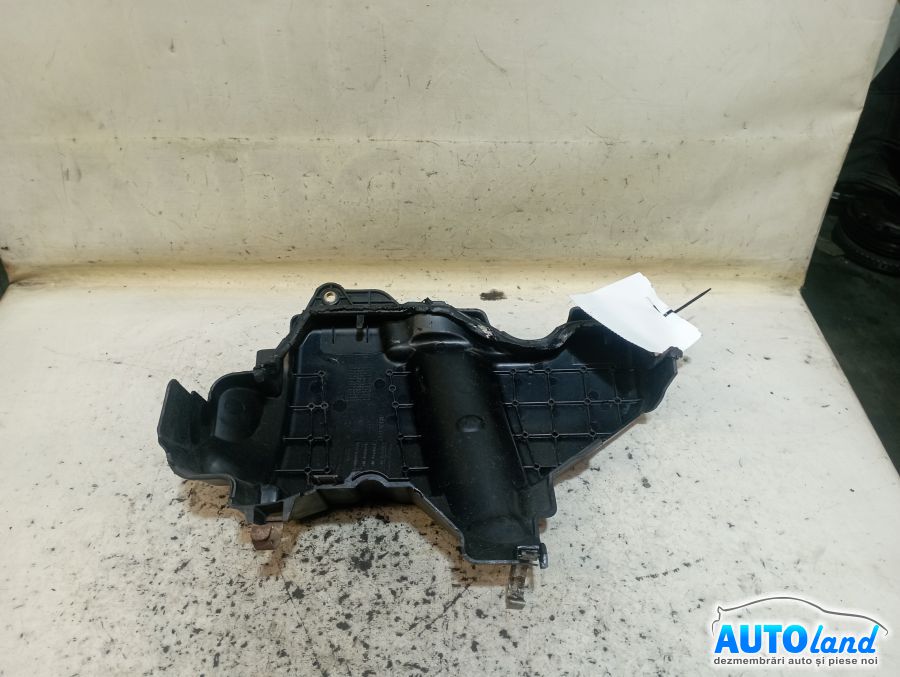 Capac Motor DACIA DUSTER 2010-2026 Cod 175817170R