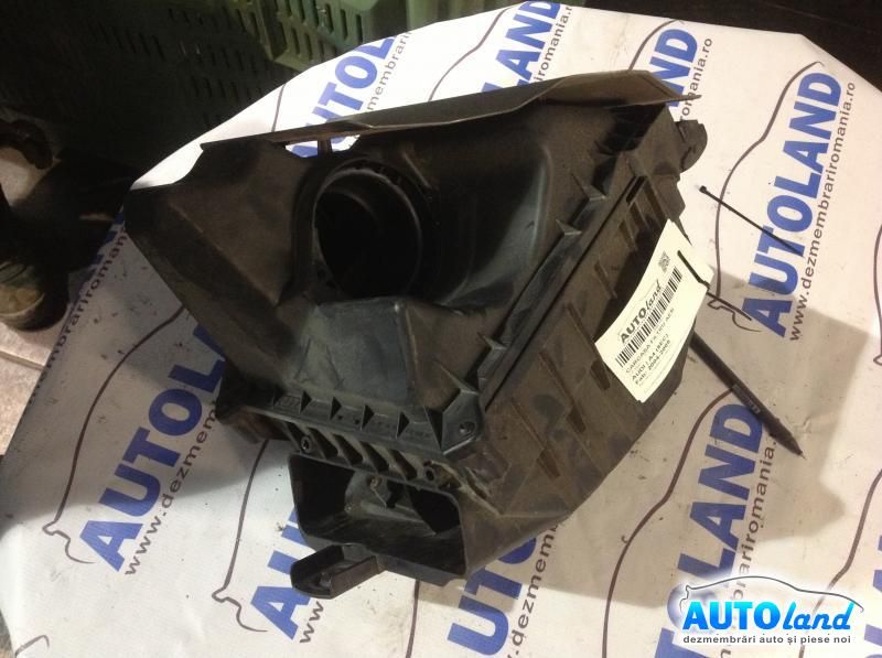 Carcasa Filtru Aer AUDI A4 (8EC) 2004-2008 Cod 038000183