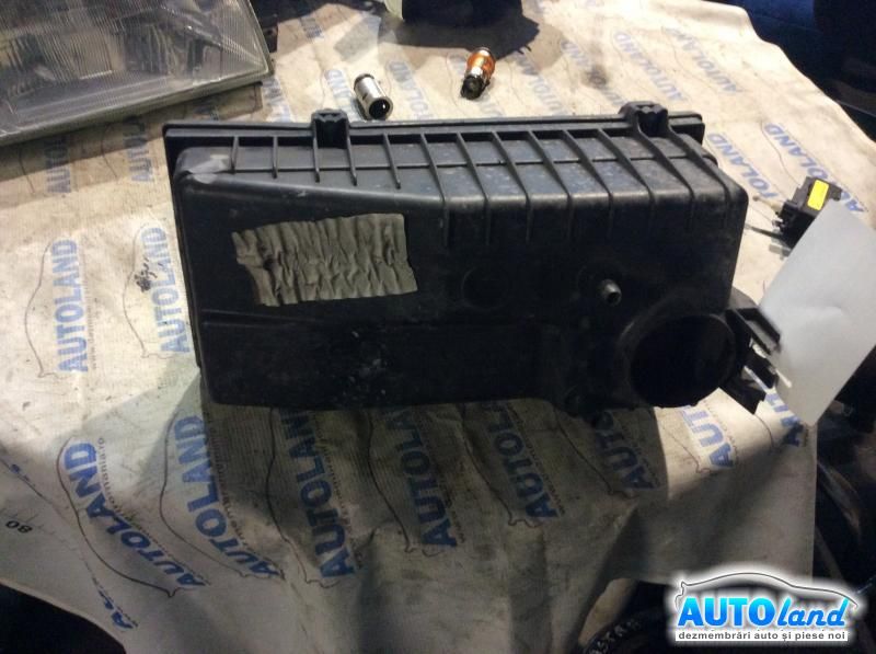Carcasa Filtru Aer PEUGEOT 406 (8B) 1995-2004 Cod 9632144780