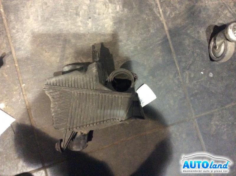 Carcasa Filtru Aer RENAULT MEGANE II (BM0/1_,CM0/1_) 2002-2025 Cod 8200369798
