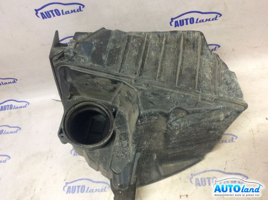 Carcasa Filtru Aer RENAULT MEGANE III Hatchback (BZ0/1_) 2008-2025 Cod 8200947663