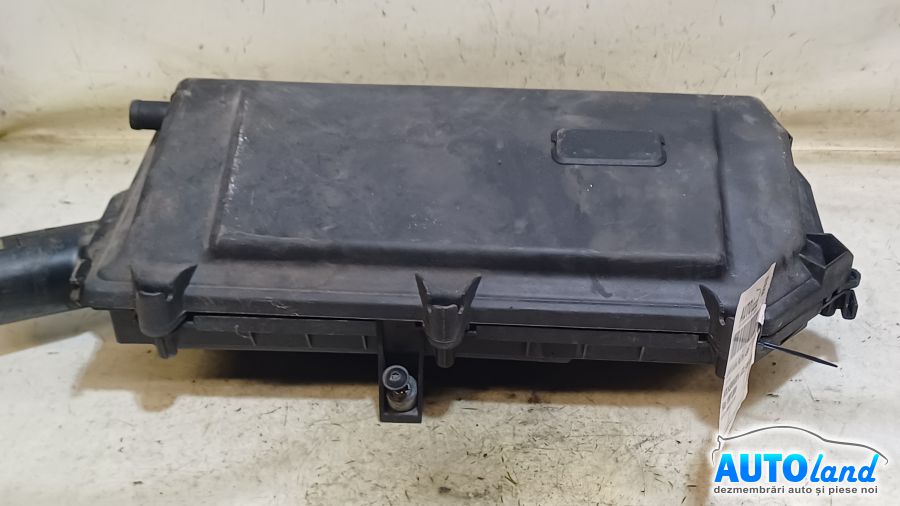 Carcasa Filtru Aer VOLKSWAGEN GOLF IV (1J1) 1997-2005 Cod 036129620C