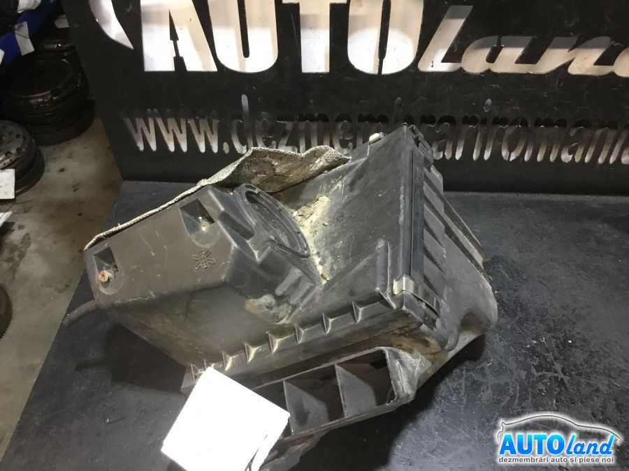 Carcasa Filtru Aer VOLKSWAGEN PASSAT (3B3) 2000-2005