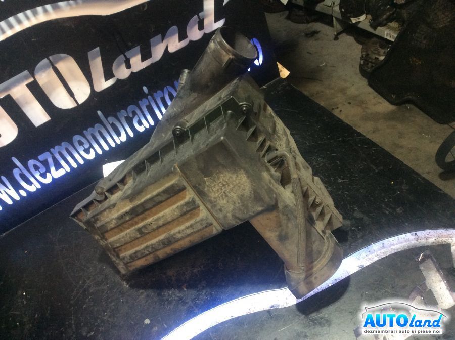 Carcasa Filtru Aer VOLKSWAGEN TOURAN (1T1,1T2) 2003-2025