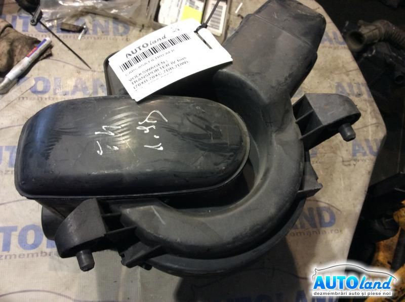 Carcasa Filtru Aer VOLKSWAGEN TRANSPORTER IV bus (70XB,70XC,7DB,7DW) 1990-2003