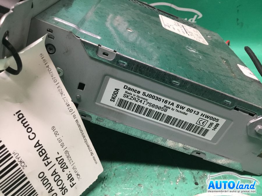 CD Player auto SKODA FABIA Combi 2007-2025 Cod 5J0035161A