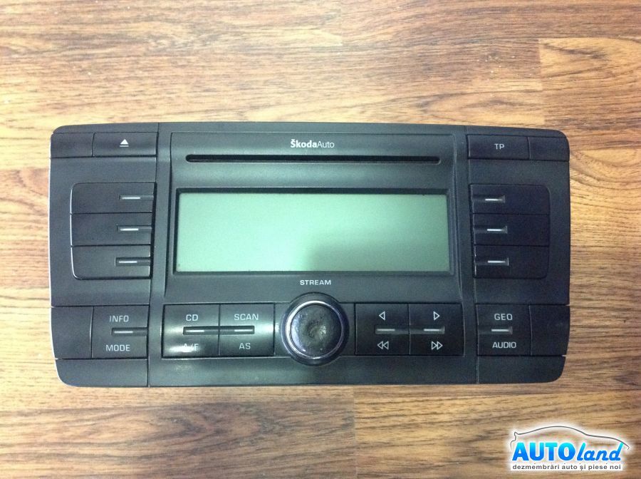 CD Player auto SKODA OCTAVIA (1Z3) 2004-2025 Cod 1Z0035161A