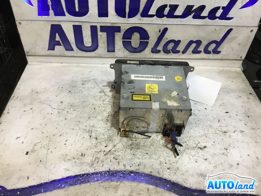 CD Player auto VOLKSWAGEN GOLF V (1K1) 2003-2025