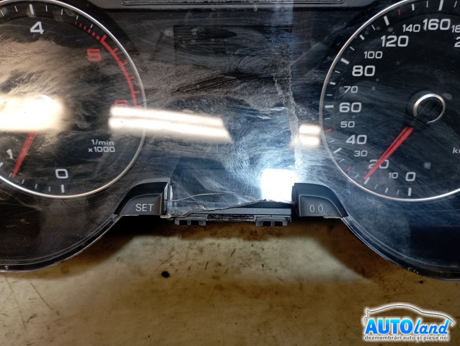 Ceas Bord AUDI A4 Avant (8K5) 2008-2025 Cod 8K0920932D