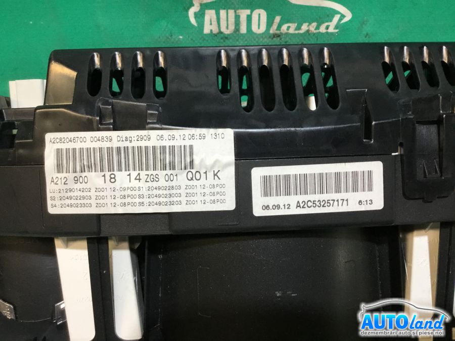 Ceas Bord MERCEDES-BENZ E-CLASS (W212) 2009-2025 Cod A2129001814