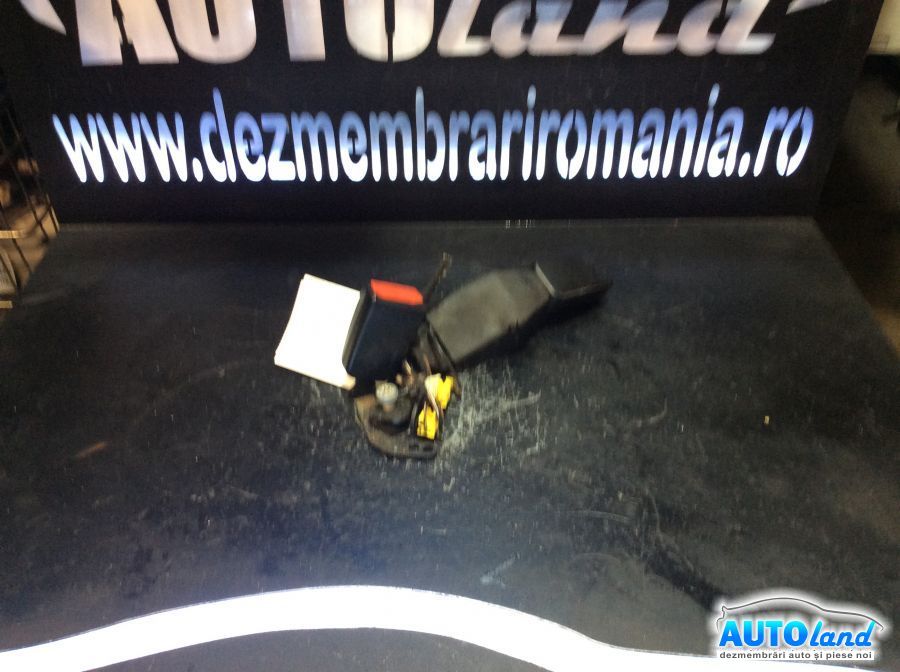 Centura Siguranta MERCEDES-BENZ C-CLASS (W204) 2007-2025