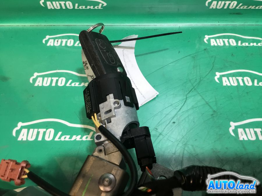 Contact cu Chei Auto