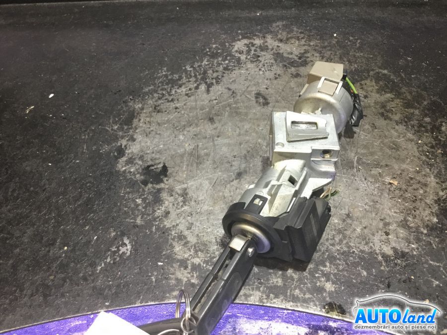 Contact cu Chei Auto FORD FOCUS II (DA_) 2004-2008 Cod WF0SXXGCDS8E71769