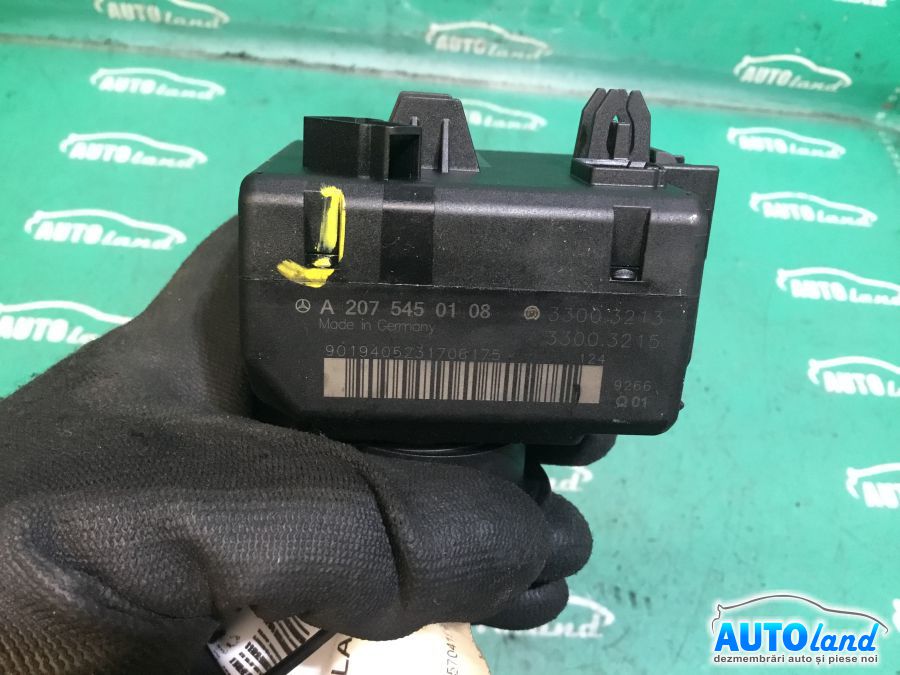 Contact cu Chei Auto MERCEDES-BENZ C-CLASS (W204) 2007-2025 Cod A2075450108