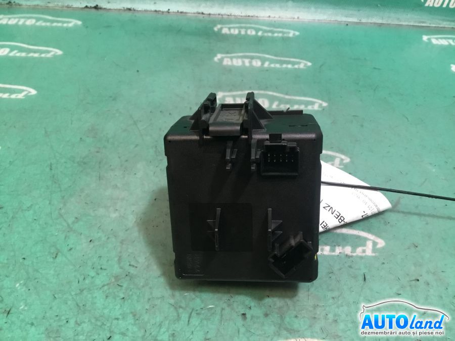 Contact cu Chei Auto MERCEDES-BENZ C-CLASS (W204) 2007-2025 Cod A2075450108